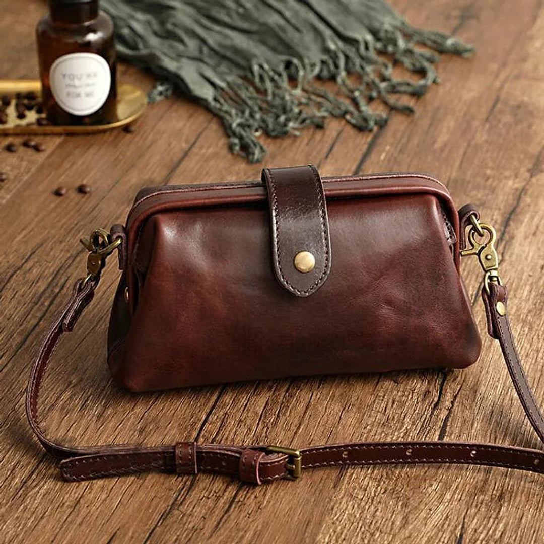 Romy Bold Minimalist Shoulder Bag 4