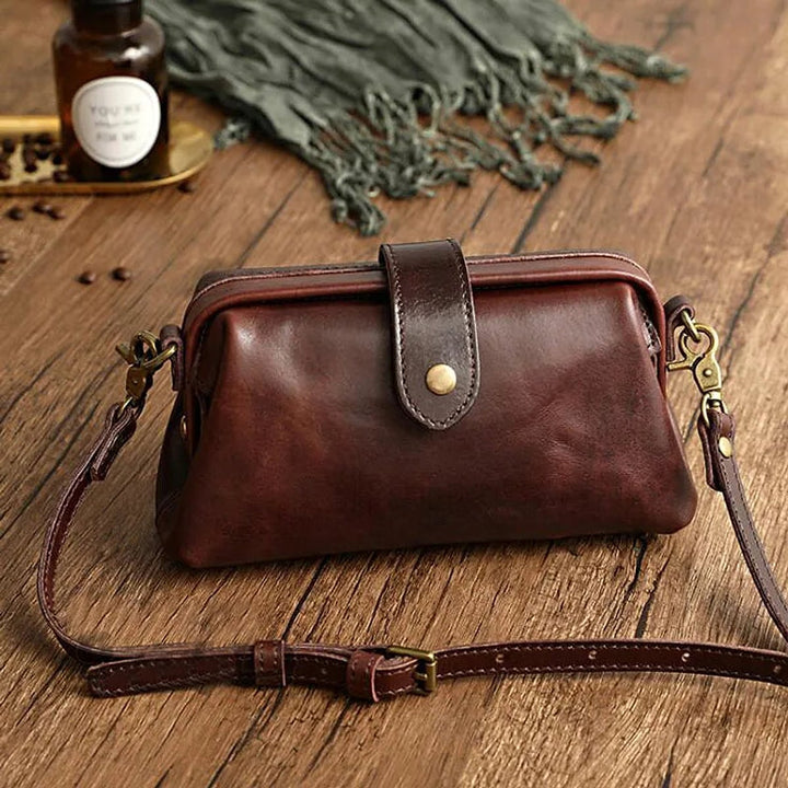 Romy Bold Minimalist Shoulder Bag 4